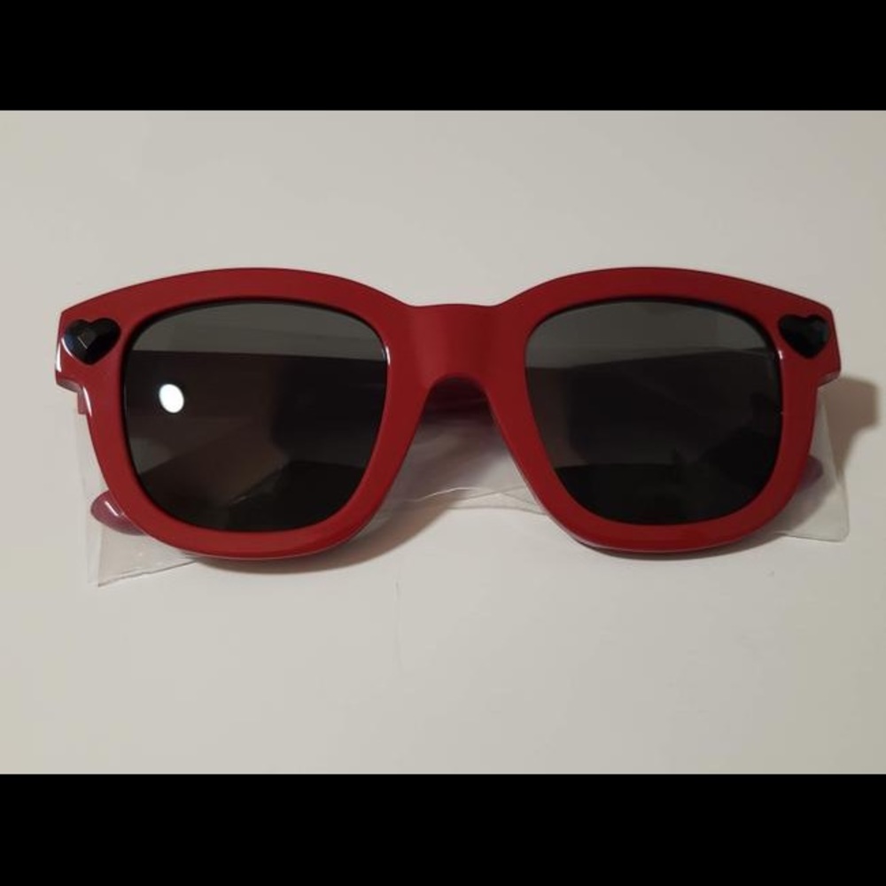 YVES SAINTS  LAUREN SUNGLASSES.